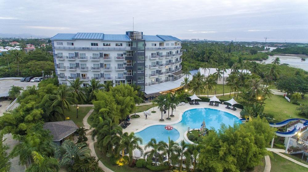Solea Seaview Resort Lapu-Lapu City Bagian luar foto