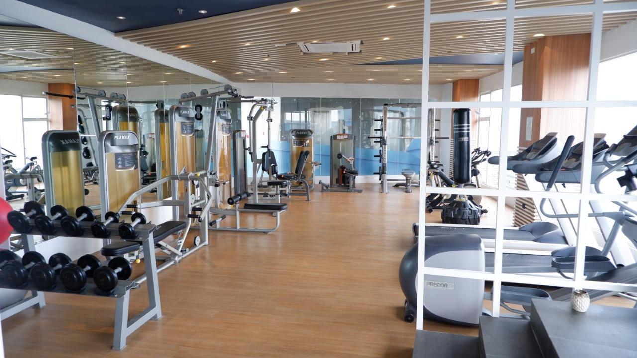 Solea Seaview Resort Lapu-Lapu City Bagian luar foto