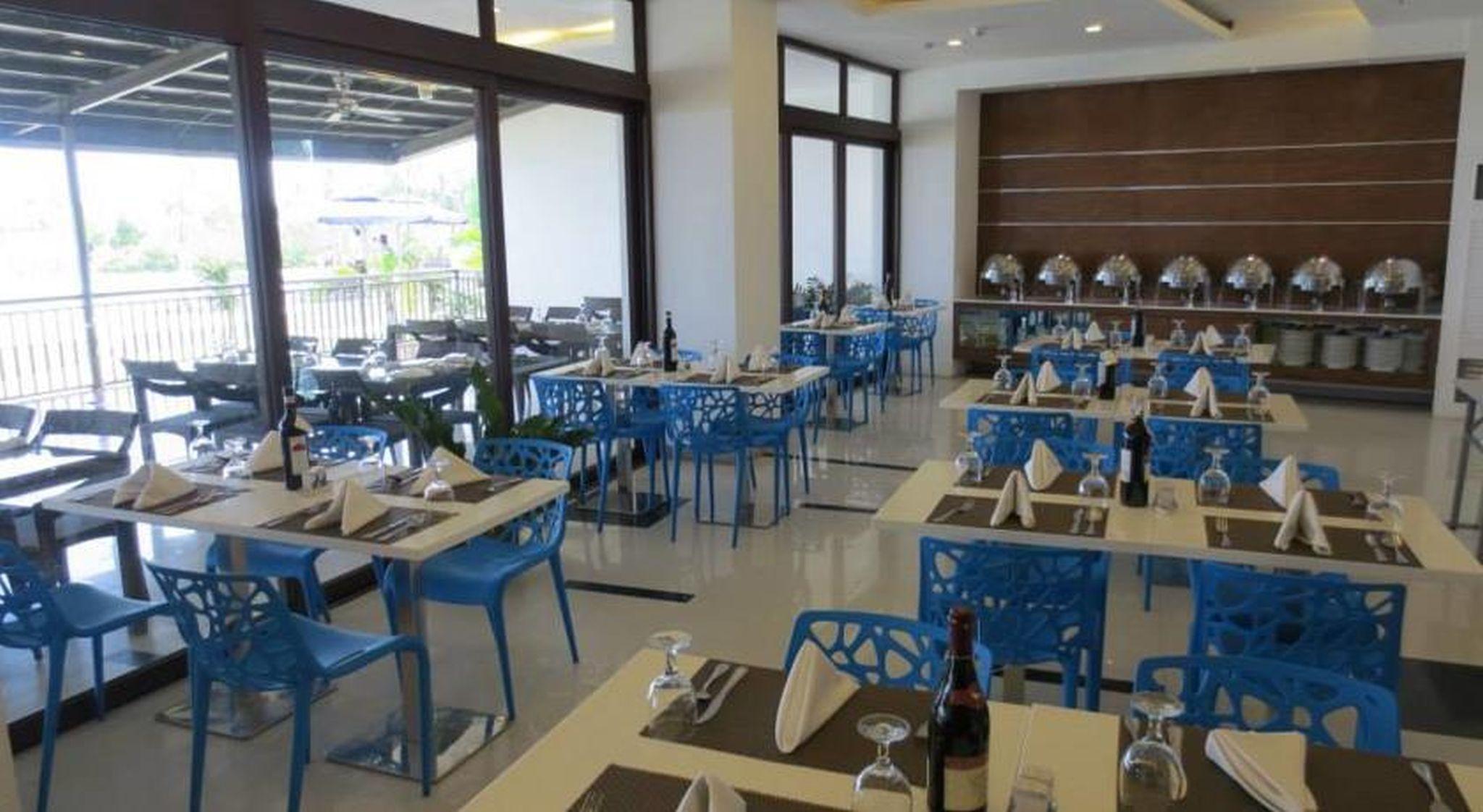 Solea Seaview Resort Lapu-Lapu City Bagian luar foto